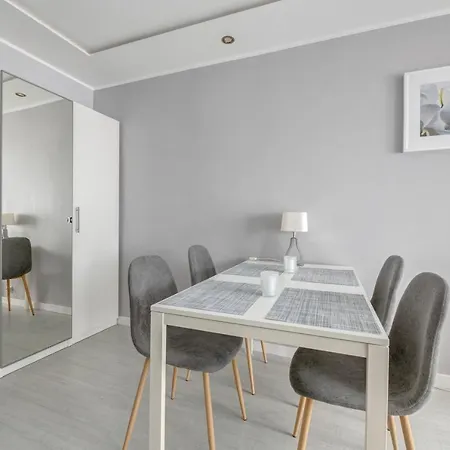 Apartament Sun And Sea Riviera * גדנסק